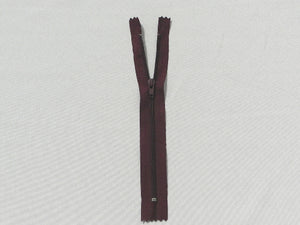 9" Zippers